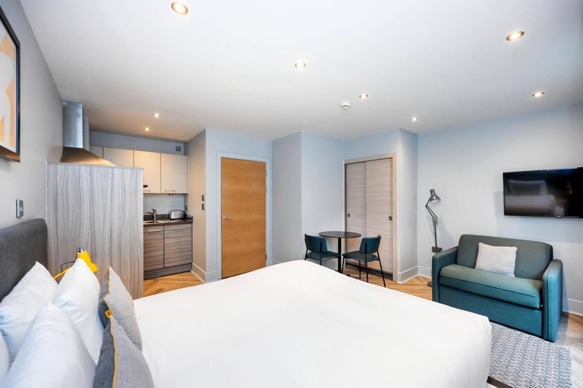 Staycity Aparthotels Edinburgh West End — Foto 1